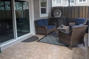 12150 SW 51st Pl, Cooper City, FL 33330 - Photo 3