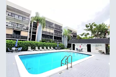 1021 Mockingbird Lane #114, Plantation, FL 33324 - Photo 1