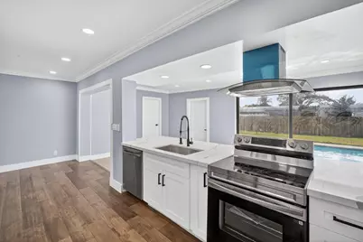 1800 N 54th Avenue, Hollywood, FL 33021 - Photo 3