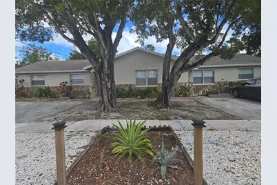 296 Alemeda Drive, Palm Springs, FL 33461 - Photo 1