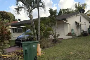 4803 Highland Dr, Tamarac, FL 33319 - Photo 3