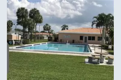 4803 Highland Drive, Tamarac, FL 33319 - Photo 5