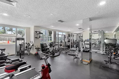 3000 Holiday Drive #1801, Fort Lauderdale, FL 33316 - Photo 31