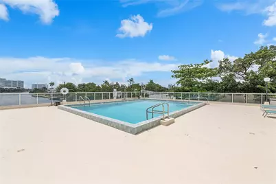 3000 Holiday Drive #1801, Fort Lauderdale, FL 33316 - Photo 27