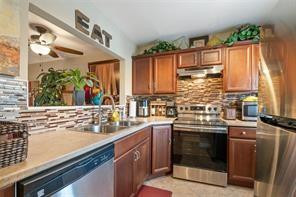 5151 W Oakland Park Blvd #204 - 5151 W Oakland Park Blvd #204, Lauderdale Lakes, FL 33313 Luxury Property | Jose Angel Pina