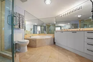 2001 N Ocean Blvd, Fort Lauderdale, FL 33305 - Photo 15