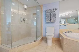 2001 N Ocean Blvd, Fort Lauderdale, FL 33305 - Photo 15