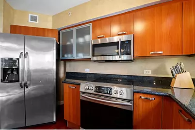 2001 N Ocean Boulevard #605, Fort Lauderdale, FL 33305 - Photo 9