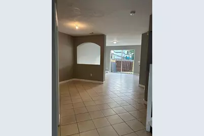 11486 NW 77th Street, Doral, FL 33178 - Photo 5
