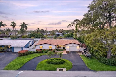 1540 NE 47th Street, Oakland Park, FL 33334 - Photo 1