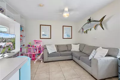 1540 NE 47th Street, Oakland Park, FL 33334 - Photo 11