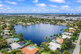 1540 NE 47th St, Oakland Park, FL 33334 - Photo 3