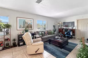 2607 NE 8th Ave, Wilton Manors, FL 33334 - Photo 3