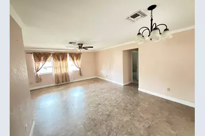 8870 Taft Street, Pembroke Pines, FL 33024 - Photo 7