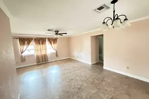 8870 Taft St, Pembroke Pines, FL 33024 - Photo 7
