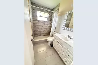 8870 Taft Street, Pembroke Pines, FL 33024 - Photo 9