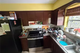 8870 Taft St, Pembroke Pines, FL 33024 - Photo 5