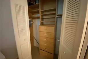 1039 Berkshire B, Deerfield Beach, FL 33442 - Photo 17