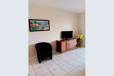 1035 Country Club Drive #206, Margate, FL 33063 - Photo 17