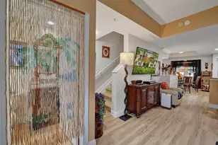 617 SW 2nd Dr, Pompano Beach, FL 33060 - Photo 17