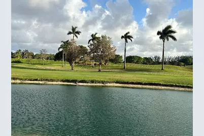 8900 Washington Boulevard #409, Pembroke Pines, FL 33025 - Photo 11