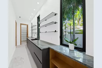 111 Fiesta Way, Fort Lauderdale, FL 33301 - Photo 21