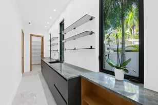 111 Fiesta Way, Fort Lauderdale, FL 33301 - Photo 21