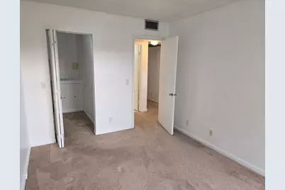 551 SW 135 Avenue #216b, Pembroke Pines, FL 33027 - Photo 9