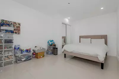 825 Argonaut Isle, Dania Beach, FL 33004 - Photo 23