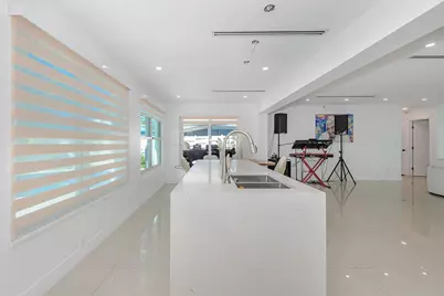 825 Argonaut Isle, Dania Beach, FL 33004 - Photo 15