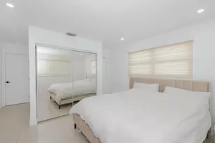 825 Argonaut Isle, Dania Beach, FL 33004 - Photo 17