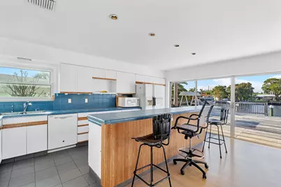 1641 Poinsettia Drive, Fort Lauderdale, FL 33305 - Photo 17