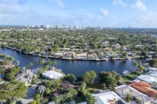 1641 Poinsettia Dr, Fort Lauderdale, FL 33305 - Photo 53