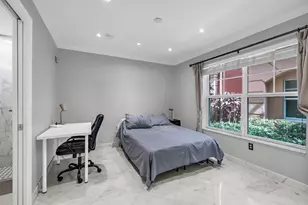 1033 NE 17th Way, Fort Lauderdale, FL 33304 - Photo 19