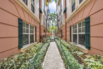 1033 NE 17th Way #1905, Fort Lauderdale, FL 33304 - Photo 25