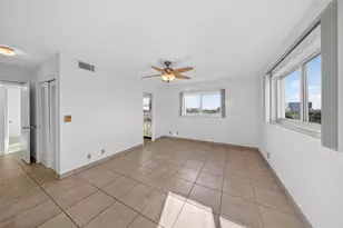 610 NE 12th Ave, Hallandale Beach, FL 33009 - Photo 9