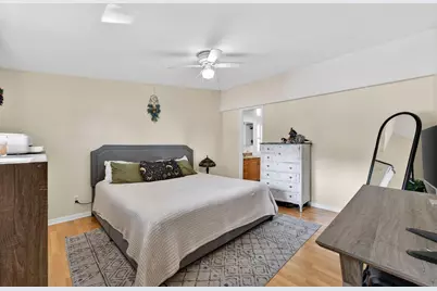 100 NW 217th Terrace, Pembroke Pines, FL 33029 - Photo 7