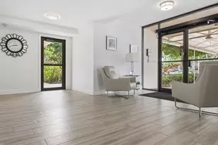 3850 Oaks Clubhouse Dr, Pompano Beach, FL 33069 - Photo 39