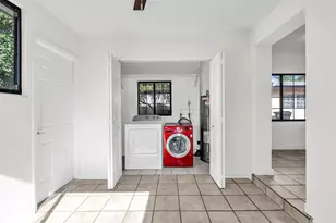 1317 NW 7th Terrace, Fort Lauderdale, FL 33311 - Photo 9