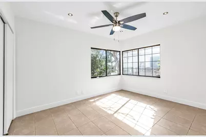 1317 NW 7th Terrace, Fort Lauderdale, FL 33311 - Photo 13