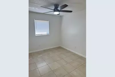 5914 N Haverhill Road, West Palm Beach, FL 33407 - Photo 3