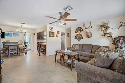 2135 NE 2nd Drive, Boca Raton, FL 33431 - Photo 3