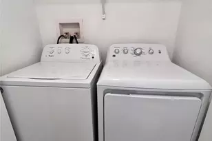 1013 Meadows Cir, Boynton Beach, FL 33436 - Photo 15