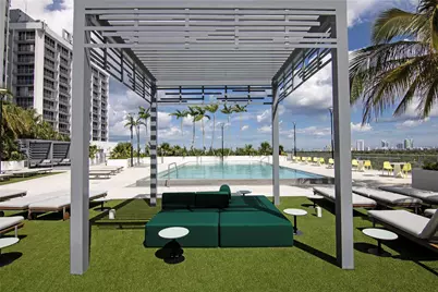 1770 S Young Circle #1020, Hollywood, FL 33020 - Photo 3