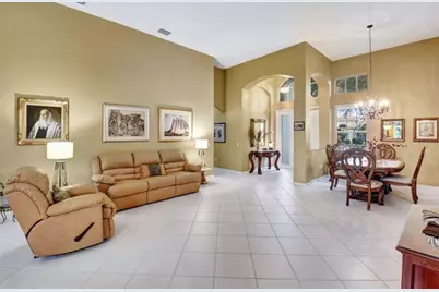 13245 Alhambra Lake Circle, Delray Beach, FL 33446 - Photo 5