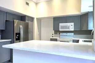 10110 NW 5th St, Plantation, FL 33324 - Photo 9