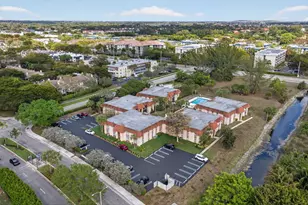 8105 NW 27th St, Coral Springs, FL 33065 - Photo 23