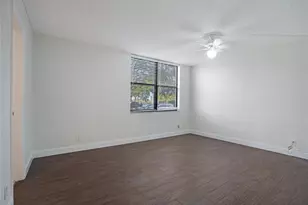 109 Lake Emerald Dr, Oakland Park, FL 33309 - Photo 15