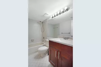 109 Lake Emerald Drive #110, Oakland Park, FL 33309 - Photo 23