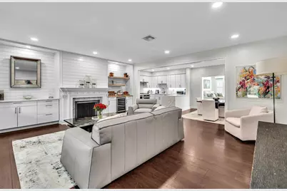 746 NE 16th Terrace, Fort Lauderdale, FL 33304 - Photo 3